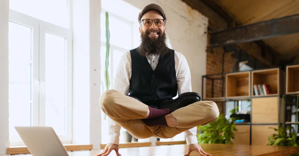 Comment gérer efficacement le stress au travail grâce à la méditation
